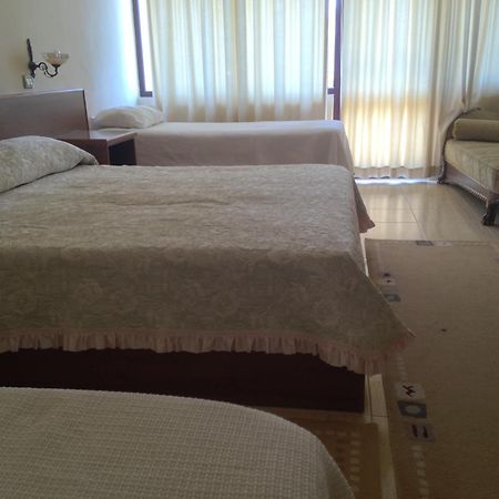 Akropoli Hotel Kryemëdhej Habitación foto