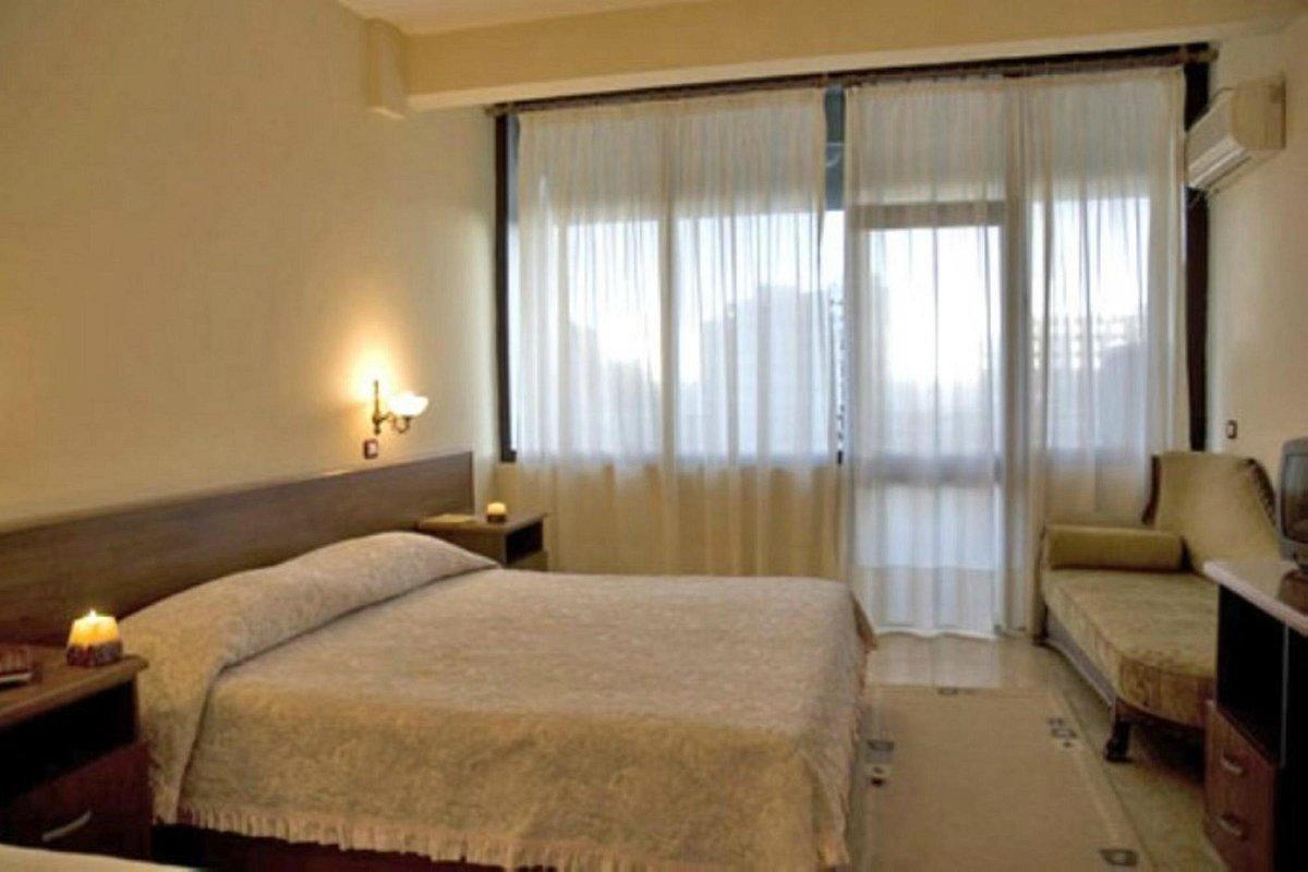Akropoli Hotel Kryemëdhej Exterior foto