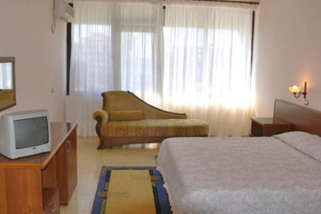 Akropoli Hotel Kryemëdhej Habitación foto