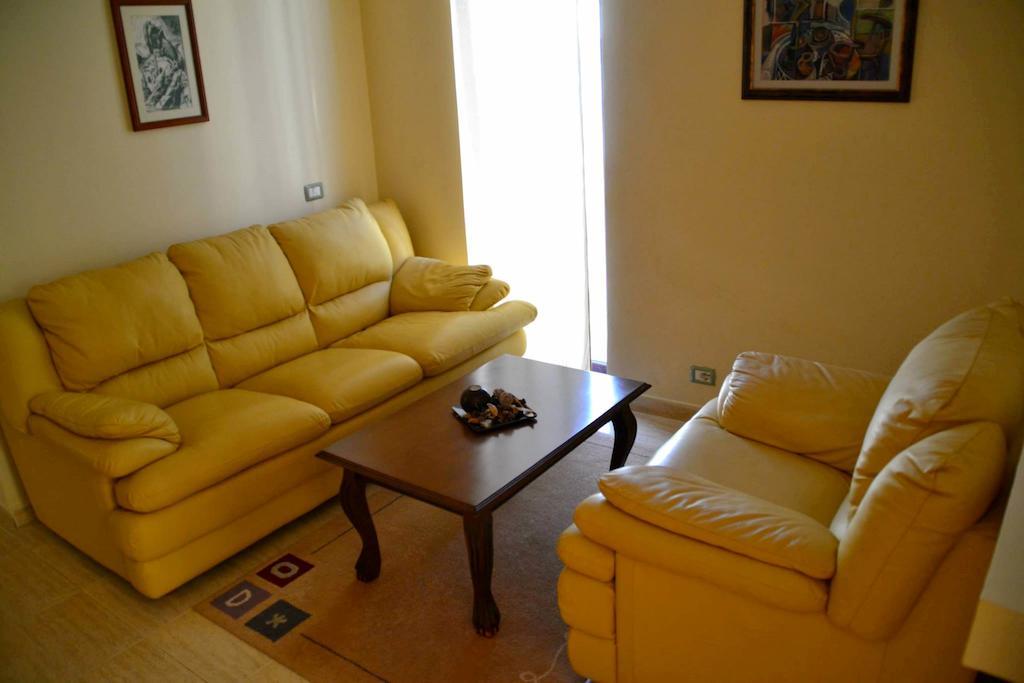Akropoli Hotel Kryemëdhej Habitación foto