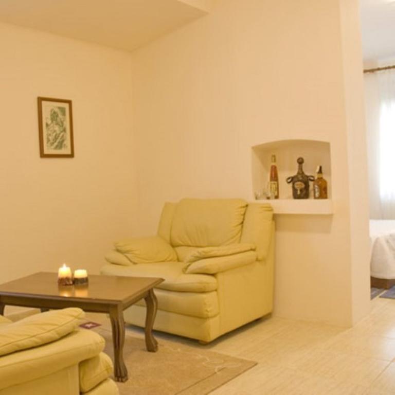 Akropoli Hotel Kryemëdhej Habitación foto